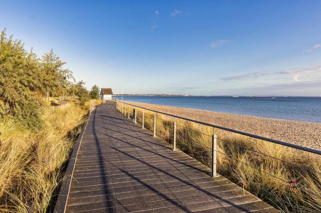 Ostseeparadies Mit Garten, 3 Zimmer, Strandnah * Scharbeutz